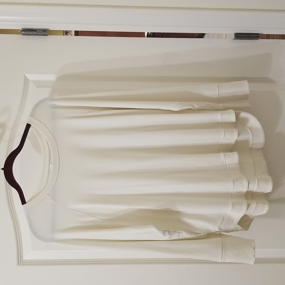 ⛱️Stylus Off White Pullover Top Size XL